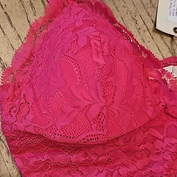 Lacy pink floral bra letter M NWT Fushicia - Picture 2 of 8